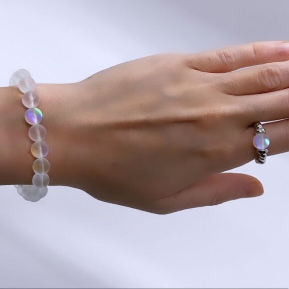 Wool + Pepper Co. Iridescent Matching Jewelry Set - Picture 5 of 6